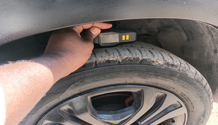 2019 Tata TIAGO NRG PETROL, Petrol, Manual, 42,255 km, tyre