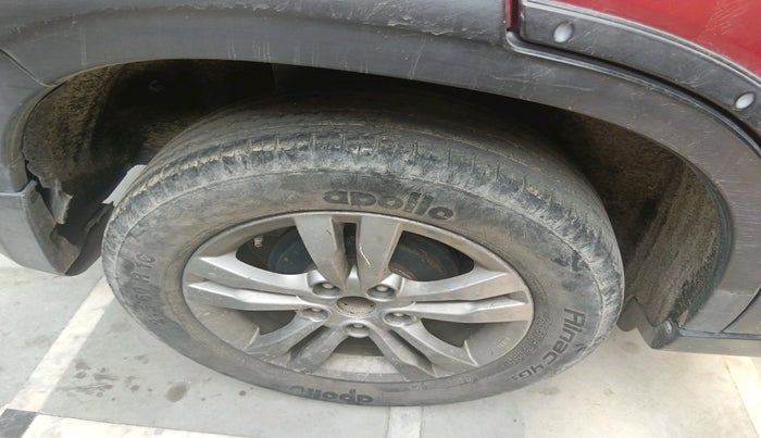 2017 Maruti Vitara Brezza ZDI, Diesel, Manual, 55,232 km, tyre