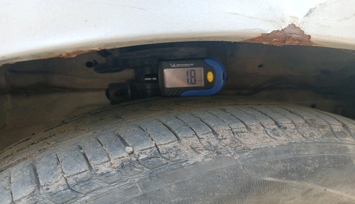 2017 Maruti Ertiga VDI SHVS, Diesel, Manual, 2,30,128 km, tyre