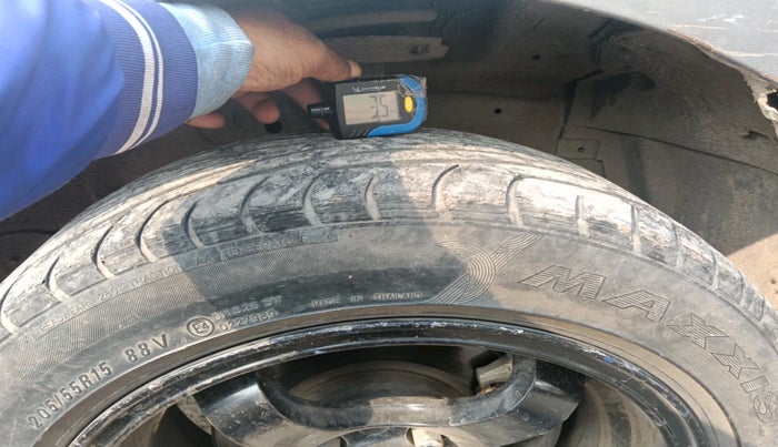 2014 Maruti Swift Dzire VXI, Petrol, Manual, 1,20,872 km, tyre