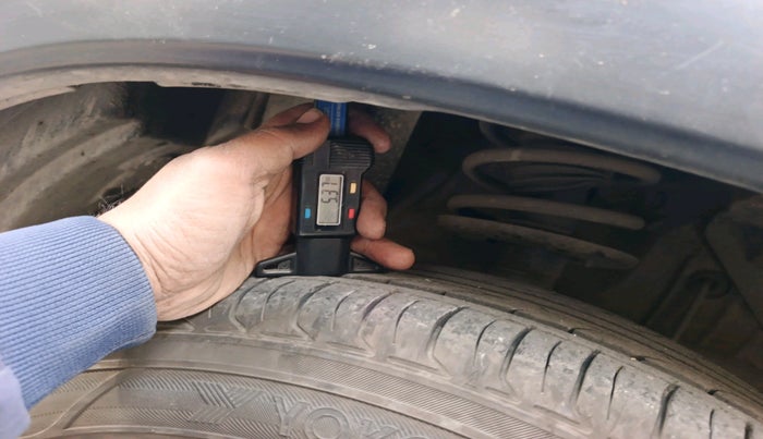 2018 Maruti Vitara Brezza VDI (O), Diesel, Manual, 1,66,943 km, tyre