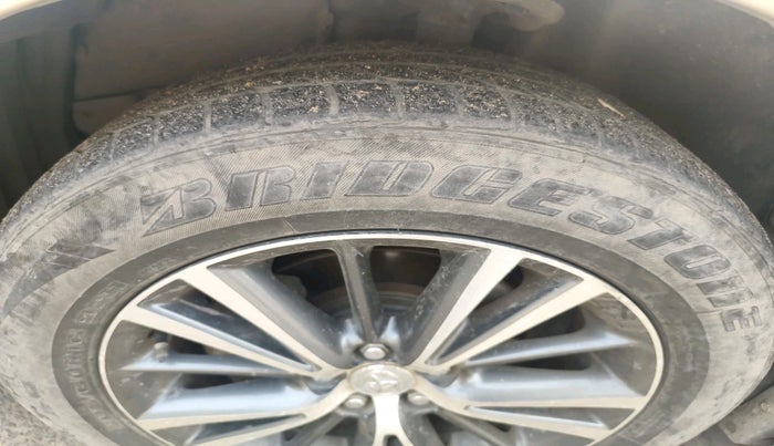 2018 Toyota Corolla Altis VL CVT PETROL, Petrol, Automatic, 54,523 km, tyre