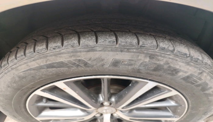 2018 Toyota Corolla Altis VL CVT PETROL, Petrol, Automatic, 54,523 km, tyre