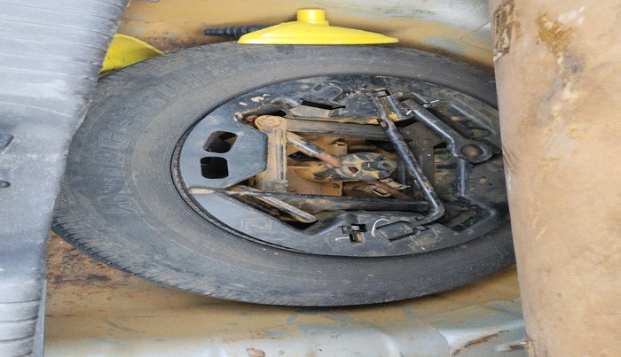 2010 Hyundai i10 SPORTZ 1.2, Petrol, Manual, 58,087 km, tyre