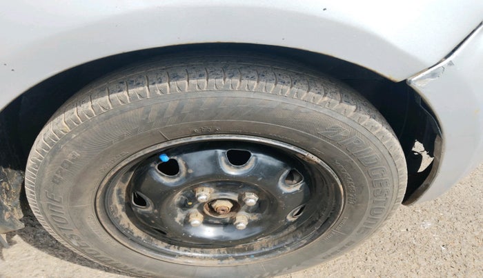 2010 Hyundai i10 SPORTZ 1.2, Petrol, Manual, 58,087 km, tyre