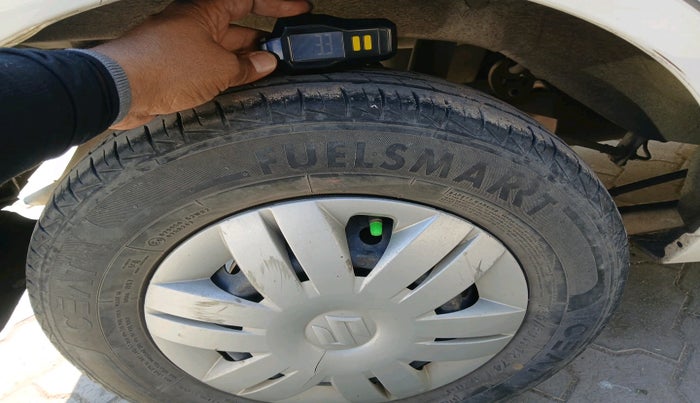 2019 Maruti Alto LXI, Petrol, Manual, 63,804 km, tyre