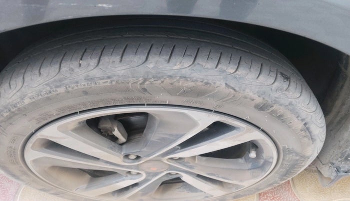 2022 Tata ALTROZ XZ PLUS DIESEL, Diesel, Manual, 60,318 km, tyre