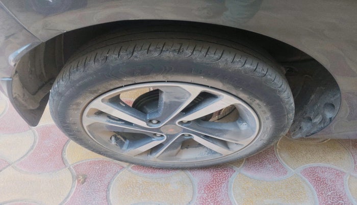 2022 Tata ALTROZ XZ PLUS DIESEL, Diesel, Manual, 60,318 km, tyre