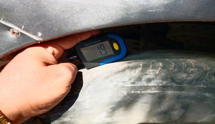 2012 Hyundai Verna FLUIDIC 1.4 CRDI, Diesel, Manual, 94,971 km, tyre