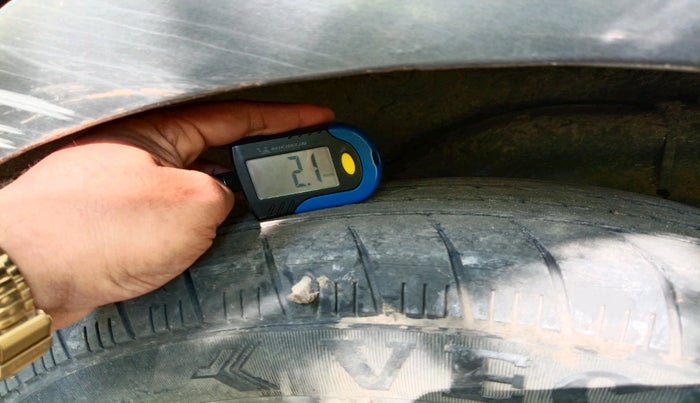 2012 Hyundai Verna FLUIDIC 1.4 CRDI, Diesel, Manual, 94,971 km, tyre