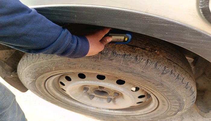 2016 Mahindra XUV500 W10, Diesel, Manual, 1,47,207 km, tyre