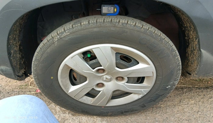 2018 Renault Kwid RXT 1.0, Petrol, Manual, 80,728 km, tyre