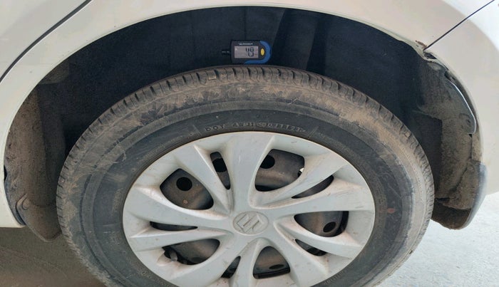 2021 Maruti Swift VXI, Petrol, Manual, 28,244 km, tyre