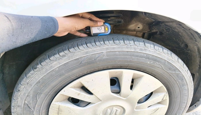 2014 Maruti Swift VDI, Diesel, Manual, 1,20,588 km, tyre