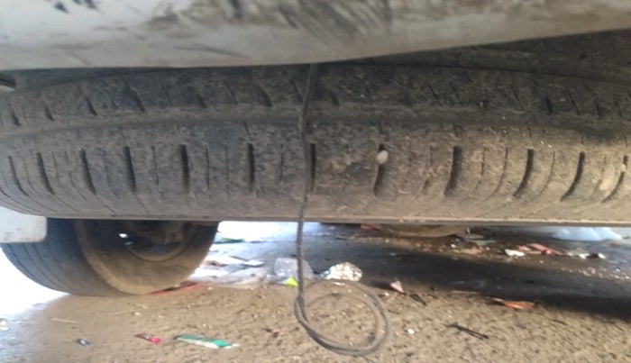 2017 Mahindra Scorpio S4 PLUS 1.99 INTELLI-HYBRID, Diesel, Manual, 99,316 km, tyre