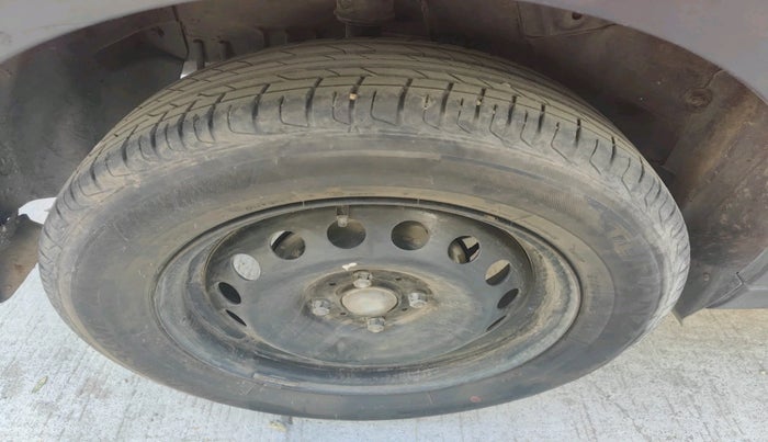 2021 Tata NEXON XMA DIESEL, Diesel, Automatic, 90,042 km, tyre