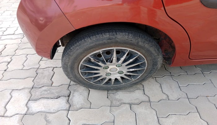 2016 Maruti Celerio VXI AMT (O), Petrol, Automatic, 6,24,300 km, tyre