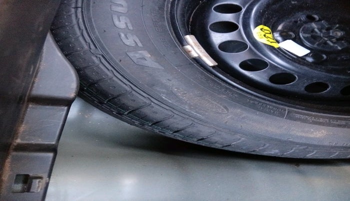 2023 Hyundai VENUE SX 1.5 CRDI, Diesel, Manual, 50,073 km, tyre