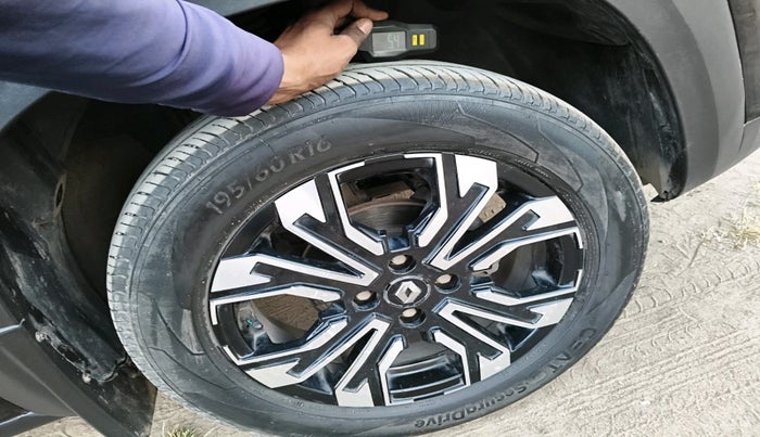 2023 Renault Kiger RXT (O) MT, Petrol, Manual, 43,333 km, tyre