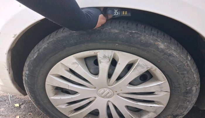 2013 Maruti Ertiga VDI, Diesel, Manual, 1,08,655 km, tyre