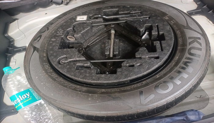 2016 Hyundai Creta SX 1.6 DIESEL, Diesel, Manual, 88,678 km, tyre