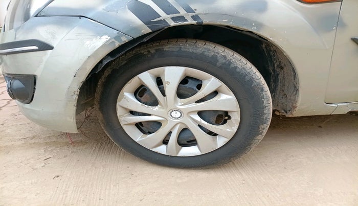 2010 Ford Figo EXI 1.4 DIESEL, Diesel, Manual, 1,23,074 km, tyre