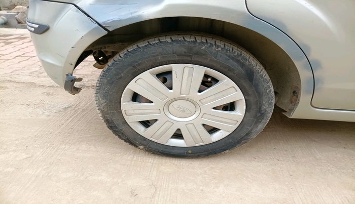 2010 Ford Figo EXI 1.4 DIESEL, Diesel, Manual, 1,23,074 km, tyre