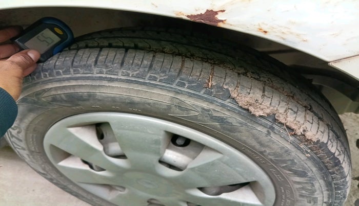 2011 Maruti Wagon R 1.0 LXI, Petrol, Manual, 1,06,373 km, tyre