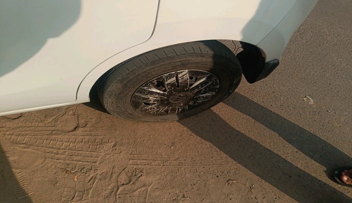 2021 Maruti Alto LXI O, Petrol, Manual, 68,481 km, tyre