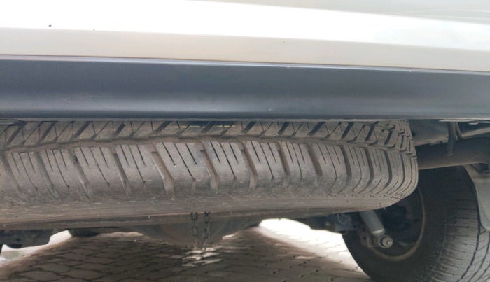 2019 Toyota Fortuner 2.8 4X4 AT, Diesel, Automatic, 72,467 km, tyre