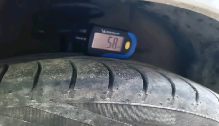 2018 Maruti Ertiga VDI SHVS, Diesel, Manual, 1,45,122 km, tyre