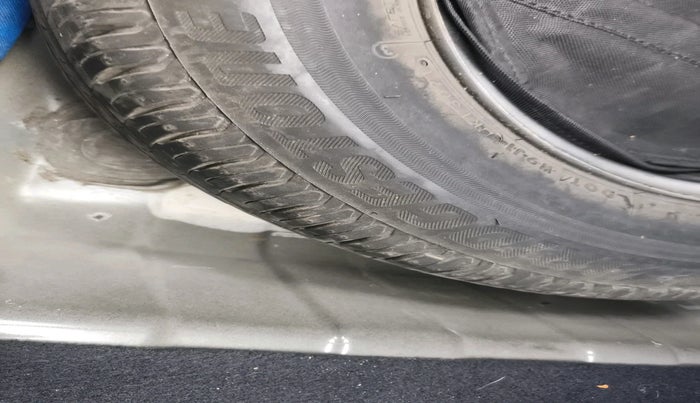 2021 Tata ALTROZ XE DIESEL, Diesel, Manual, 1,05,051 km, tyre