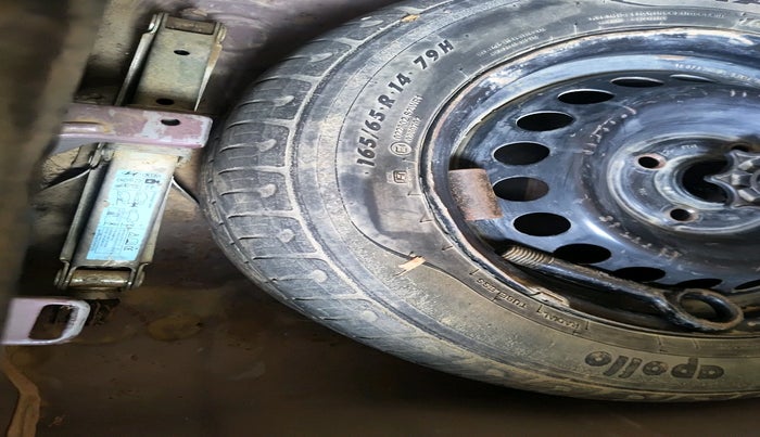 2016 Hyundai Grand i10 SPORTZ 1.1 CRDI, Diesel, Manual, 67,020 km, tyre