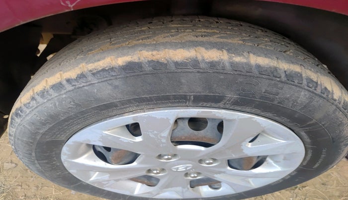 2016 Hyundai Grand i10 SPORTZ 1.1 CRDI, Diesel, Manual, 67,020 km, tyre