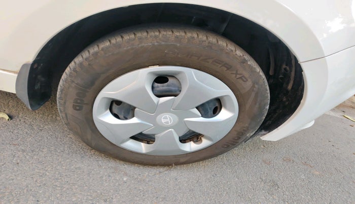 2024 Tata TIAGO EV XT MEDIUM RANGE, Electric, Automatic, 3,101 km, tyre