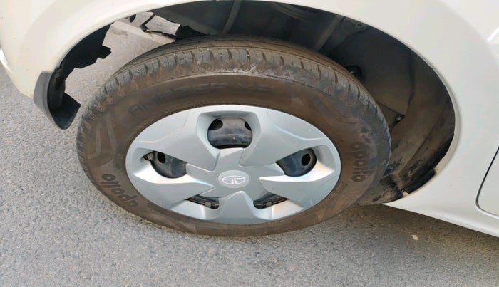 2024 Tata TIAGO EV XT MEDIUM RANGE, Electric, Automatic, 3,101 km, tyre