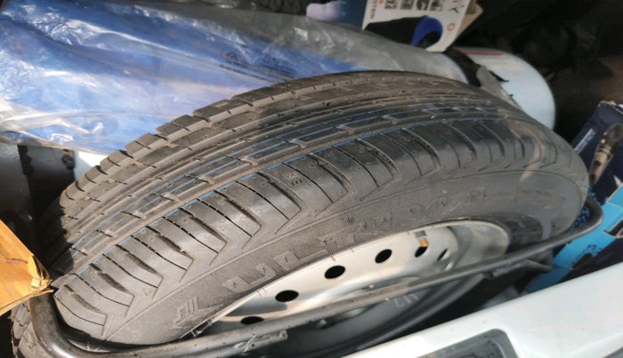 2021 Maruti New Wagon-R LXI CNG (O) 1.0, Petrol, Manual, 1,14,610 km, tyre