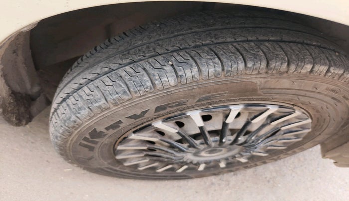 2021 Maruti New Wagon-R LXI CNG (O) 1.0, Petrol, Manual, 1,14,610 km, tyre