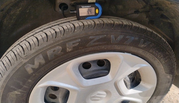 2023 Maruti S PRESSO VXI+, Petrol, Manual, 886 km, tyre