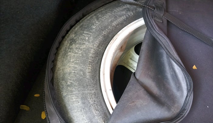 2012 BMW 5 Series 520D 2.0, Diesel, Automatic, 71,849 km, tyre