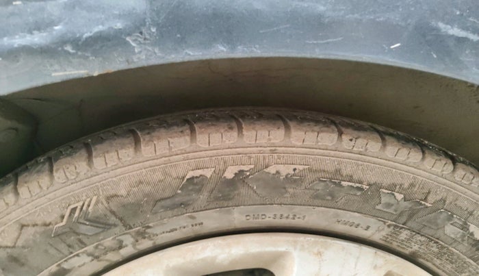 2011 Hyundai i10 MAGNA 1.2, Petrol, Manual, 62,373 km, tyre