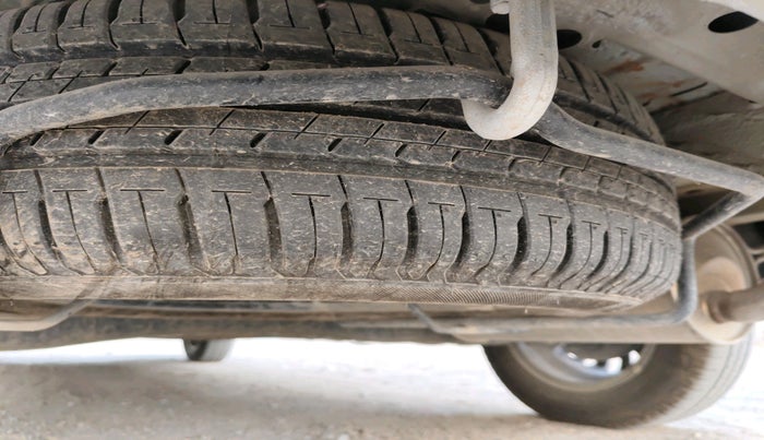 2024 Maruti Ertiga ZXi (O), Petrol, Manual, 14,467 km, tyre