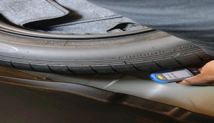 2021 KIA SONET HTX 1.5, Diesel, Manual, 67,612 km, tyre