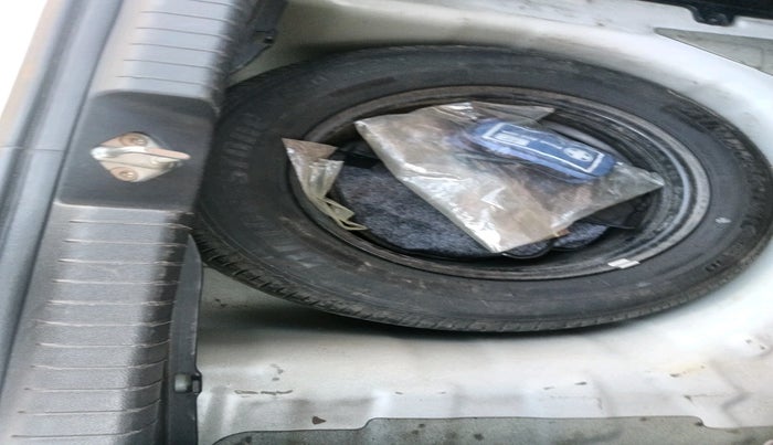 2017 Hyundai Elite i20 ASTA 1.4 CRDI, Diesel, Manual, 94,613 km, tyre