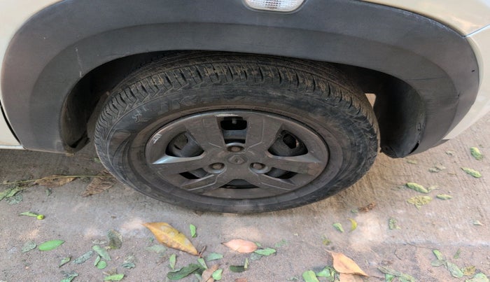 2017 Renault Kwid RXT 1.0, Petrol, Manual, 87,963 km, tyre