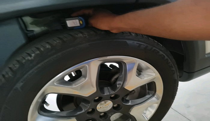 2019 Jeep Compass LIMITED PLUS PETROL AT, Petrol, Automatic, 53,143 km, tyre