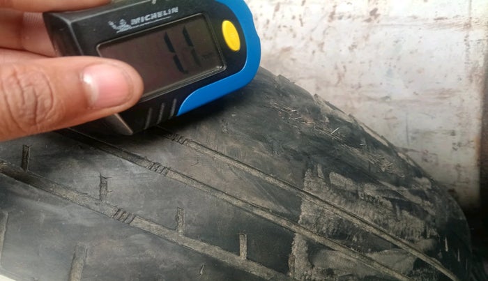 2013 Maruti Wagon R 1.0 VXI, Petrol, Manual, 1,47,626 km, tyre