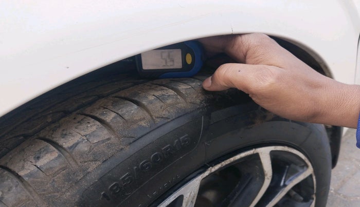 2021 Hyundai AURA S 1.2 CNG, Petrol, Manual, 1,35,232 km, tyre