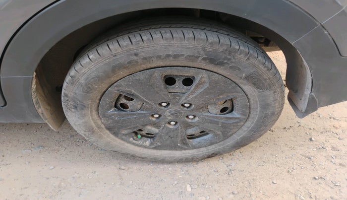 2018 Hyundai Creta E PLUS 1.6 PETROL, Petrol, Manual, 40,070 km, tyre