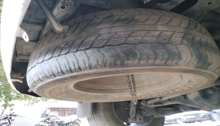 2014 Toyota Fortuner 3.0 4X4 MT, Diesel, Manual, 1,30,862 km, tyre